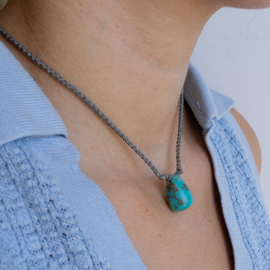 Turquoise pebble necklace