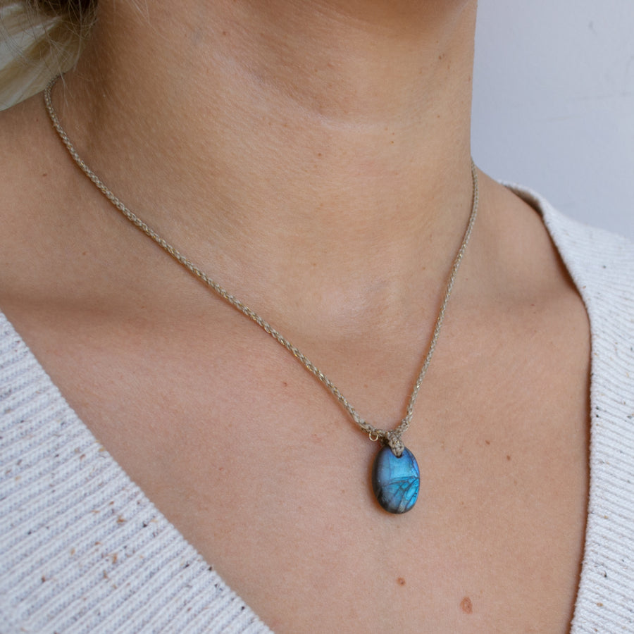 Labradorite pebble necklace