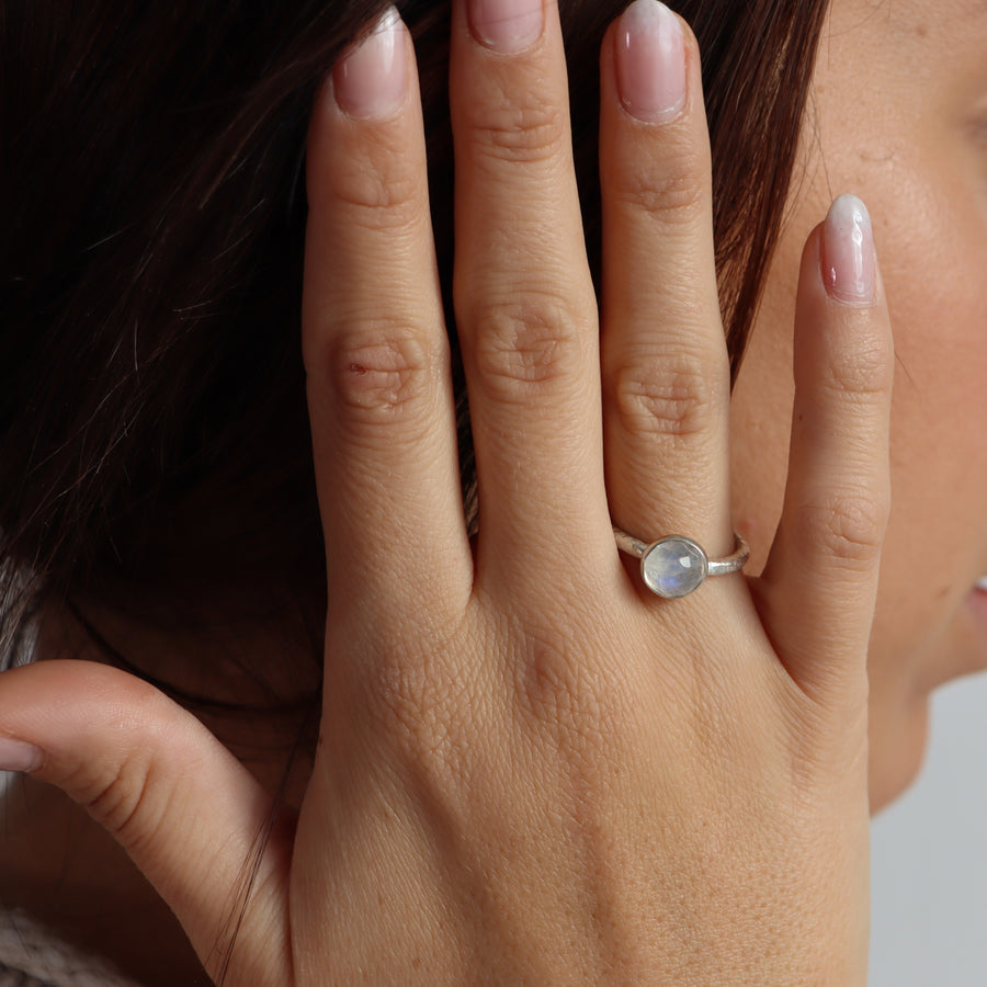 "Always with you" round Rainbow Moonstone ring